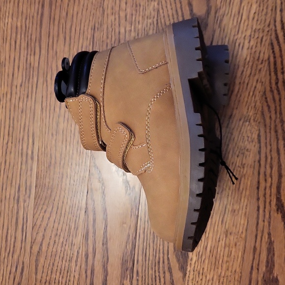 Toddler boy boots - Picture 6 of 6